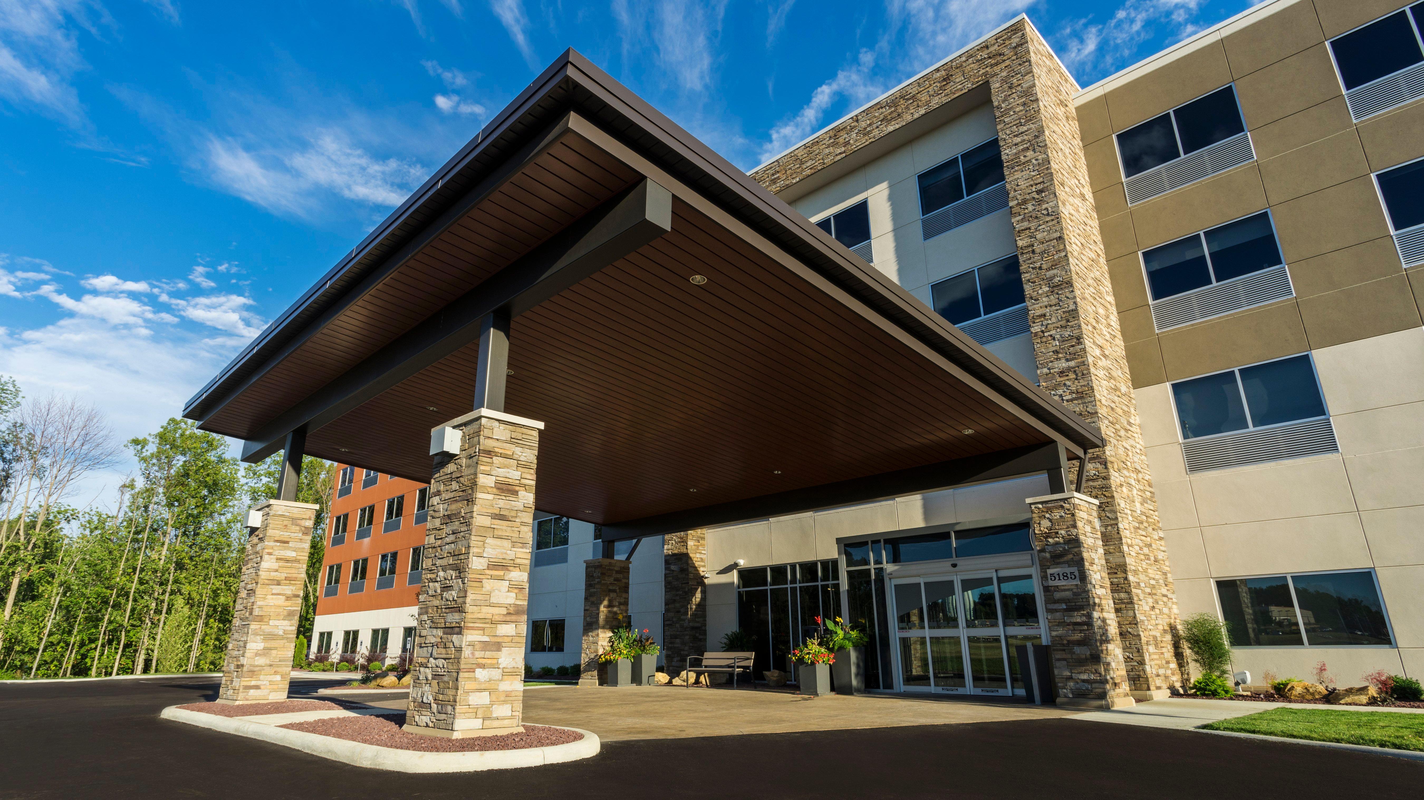 Holiday Inn Express & Suites Medina By Ihg Exterior photo